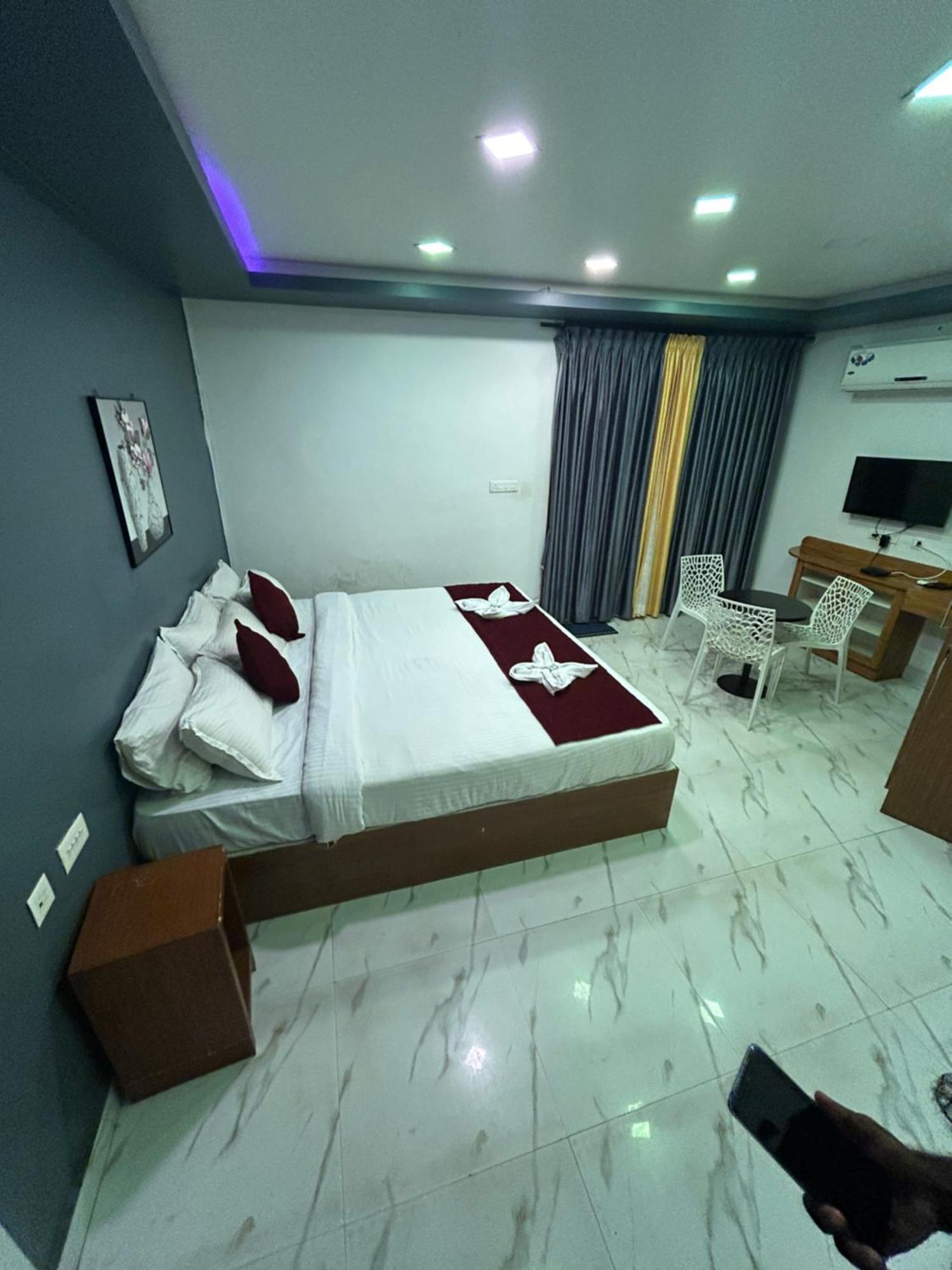 G Hotel Kottakuppam Екстериор снимка